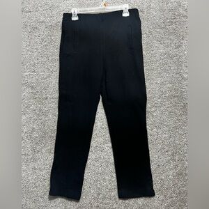 Chicos Woman’s Bridgett slim pull on black Pants cropped Size 1.5 10 high rise